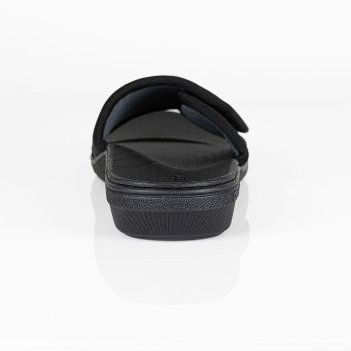 powerstep orthotic arch supporting slide sandals for women, black slide sandals, slip-on shoe, view of slide sandals from heel showing arch support 